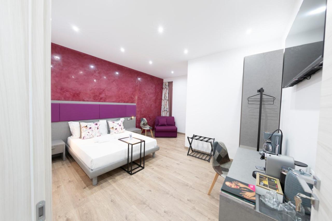 Catone Luxury Rooms Roma Esterno foto