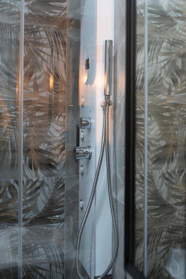 Catone Luxury Rooms Roma Esterno foto