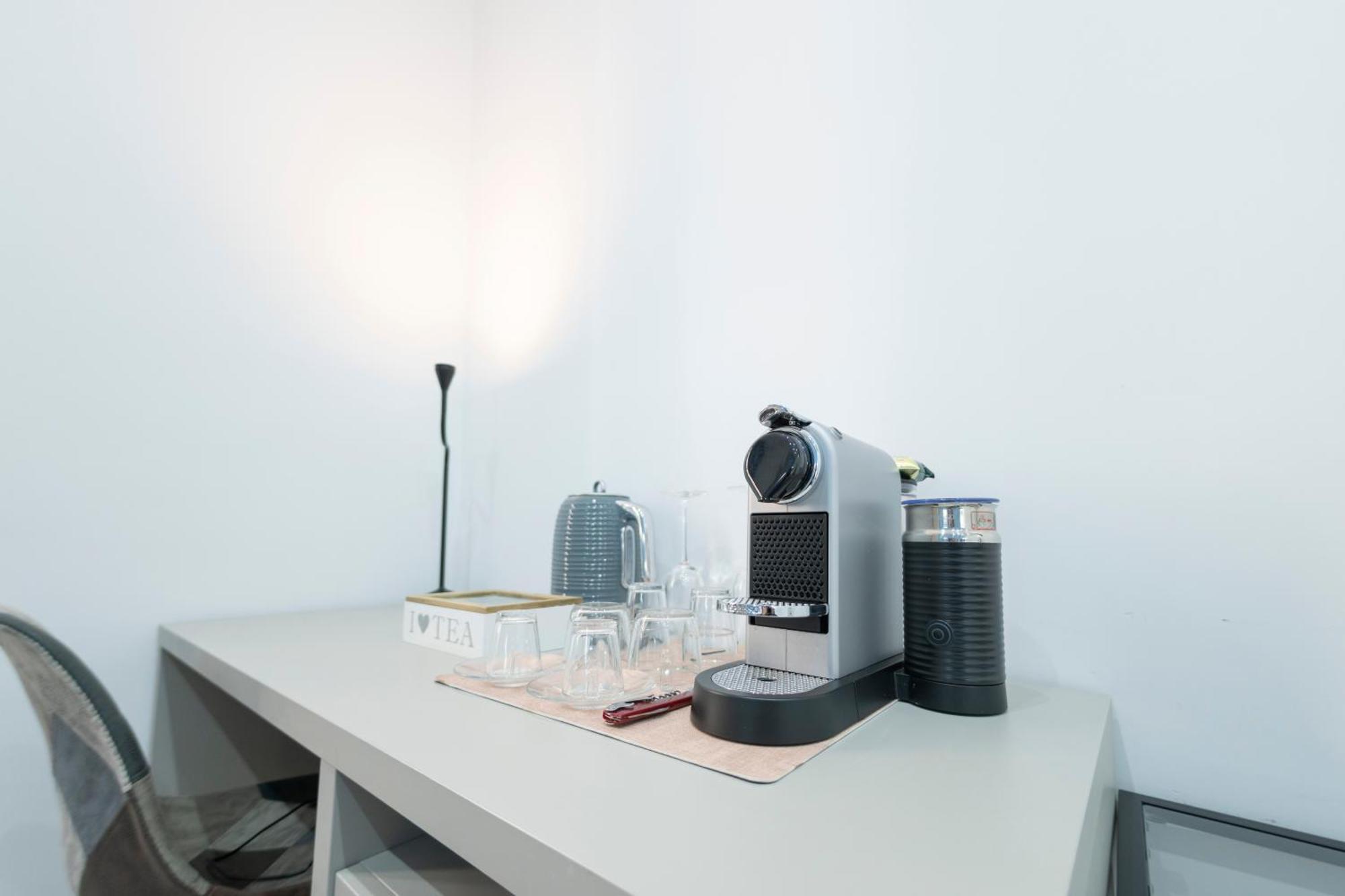 Catone Luxury Rooms Roma Esterno foto